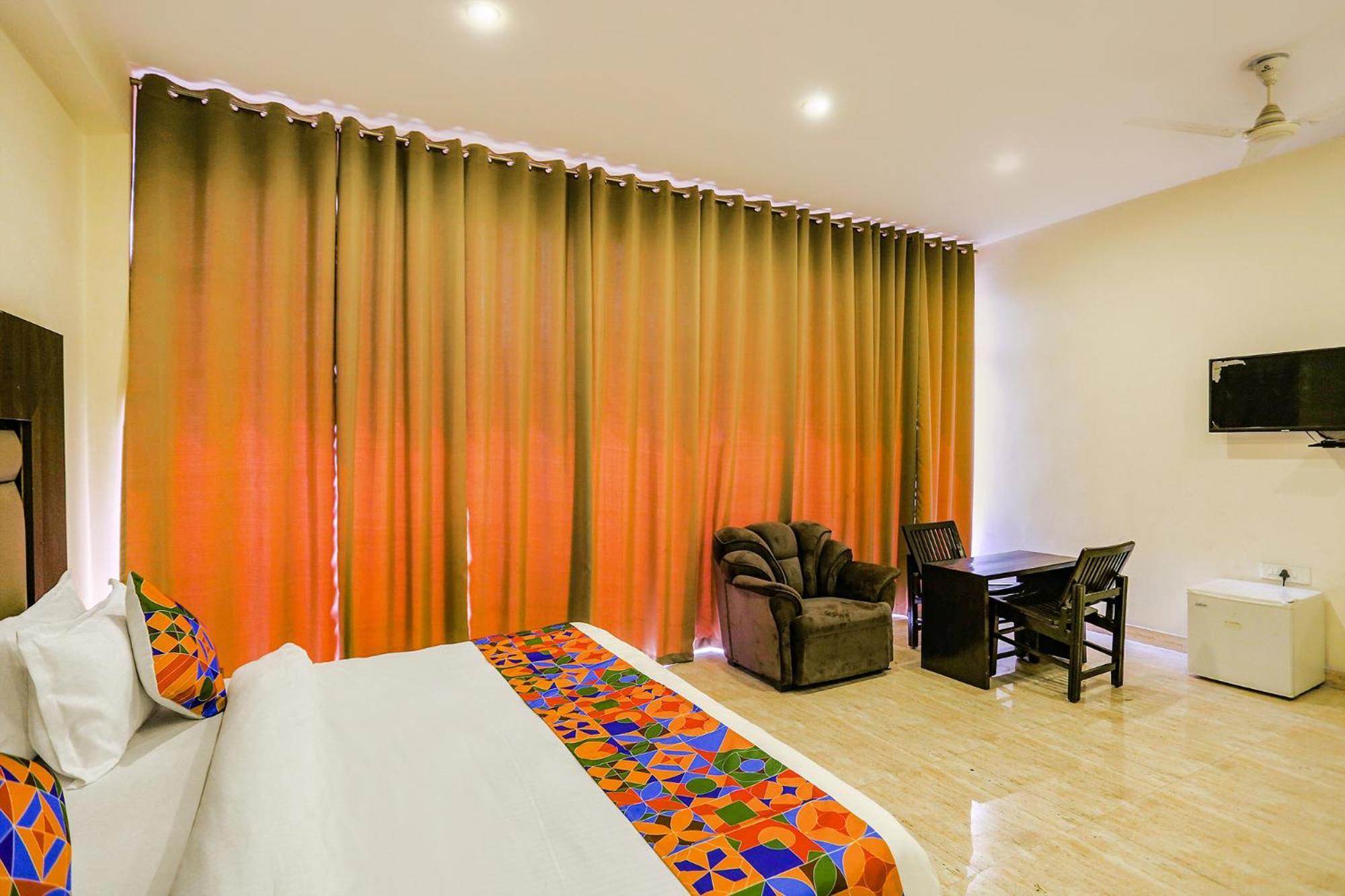 Fabhotel The Kiara Near Igi Delhi Airport Neu-Delhi Exterior foto