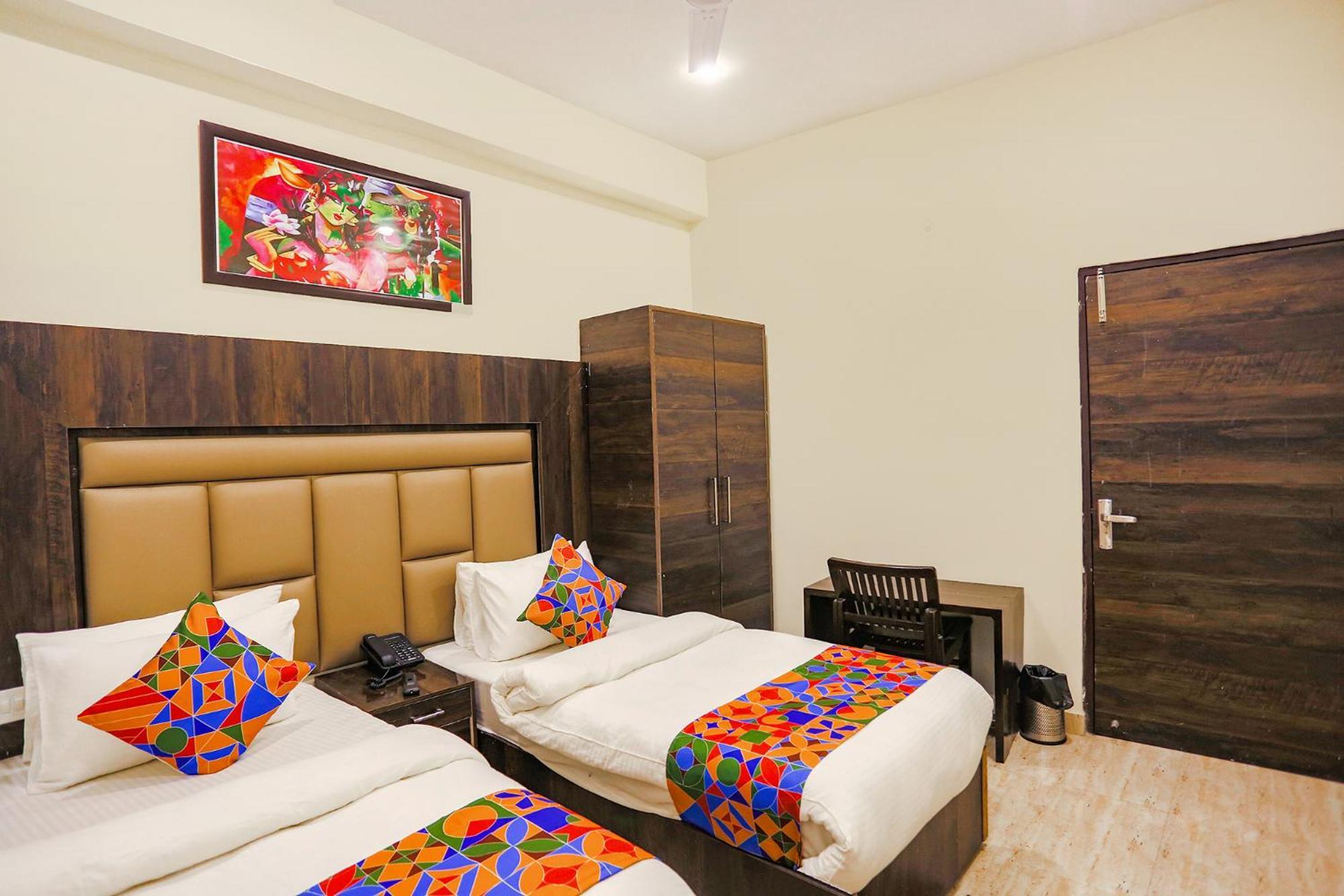 Fabhotel The Kiara Near Igi Delhi Airport Neu-Delhi Exterior foto
