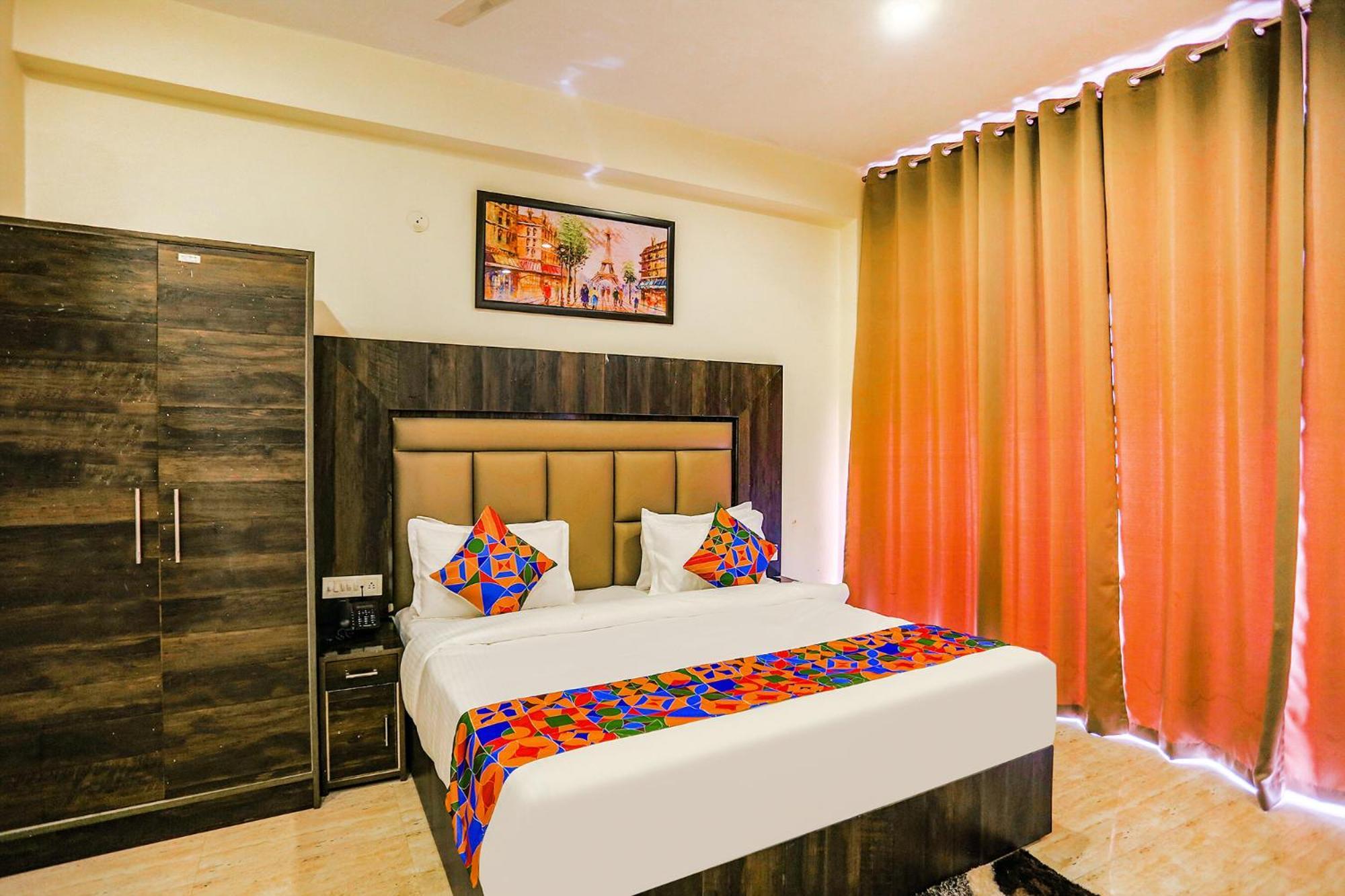 Fabhotel The Kiara Near Igi Delhi Airport Neu-Delhi Exterior foto